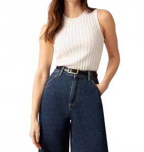 Белая укороченная майка с ажурной вязкой Abigail LE LIS