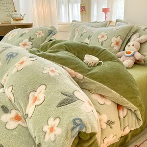 Disney Комплект постельного белья 4 предмета, размер 200 см, простыня, пододеяльник 220x240 см, наволочки 48x74 см, цвет Milk Puff Flower