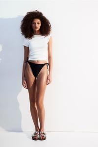 Плавки бикини со стрингами на завязках H&M, черный