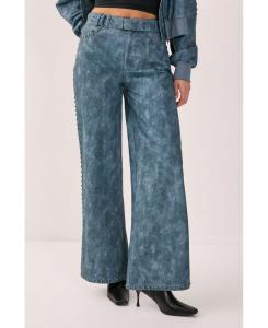 Женские брюки с поясом и декором из заклепок Nasty Gal, Blue