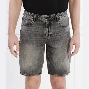 Джинсы-Бермуды узкого кроя Armani Exchange, черный