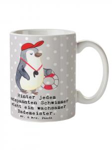 Кофейная кружка с защитным рисунком спасателя и надписью в пастельно-сером цвете Mr. & Mrs. Panda