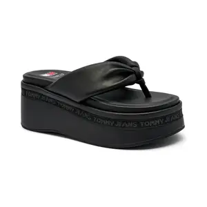 Шлепки Tommy Hilfiger, черный