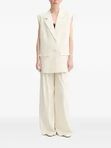 Жилет с объемными плечами Gestuz, нейтральный