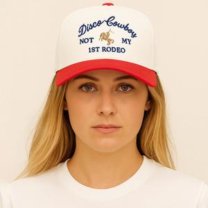 Вышитая пятипанельная холщовая бейсболка в стиле диско-ковбоя FASHNZFAB, красный