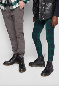 Ботинки на шнуровке Dr. Martens унисекс, черный