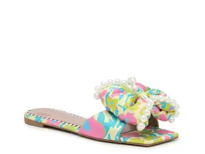 Сандалии Nakia Sandal Betsey Johnson, цвет multicolorfloralprint