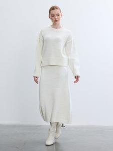 BGN Свитер кремового цвета