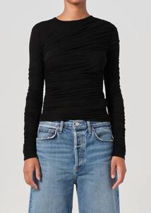 Футболка Tania Twist черного цвета AGOLDE