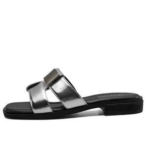 Женские тапочки-слайды с резиновой подошвой, устойчивые к истиранию YEARCON, Silver