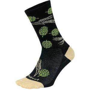 Носок Aireator 6 дюймов DeFeet, цвет Hops and Barley/Black/Gold