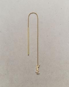 Серьга-подвеска CASSANDRE из желтого золота 18 карат Saint Laurent