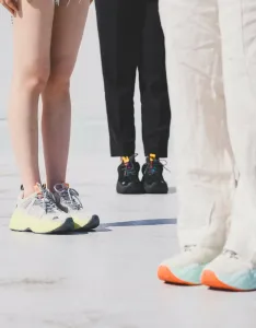 кроссовки на платформе