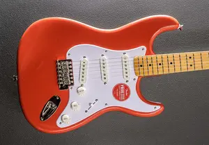 Squier Classic Vibe Stratocaster 50-х годов - Фиеста Ред