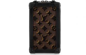 LOUIS VUITTON Вертикальный мягкий багаж с монограммой Tuffetage черный