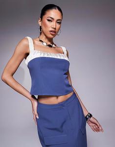 Эксклюзивный топ-комбинезон с контрастными атласными бретельками и сборками синего цвета Kaiia