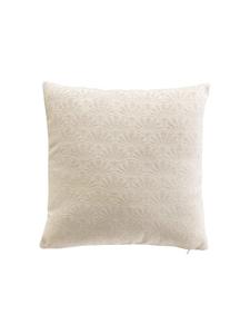 Douceur d’Intérieur Декоративные подушки бежевого цвета