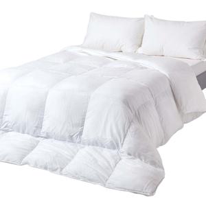 Одеяло Homescapes белый, 230/220 см