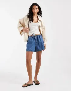 Синие джинсовые шорты ASOS DESIGN