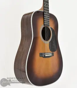 Акустическая гитара C.F. Martin D-28 Ambertone Standard Series