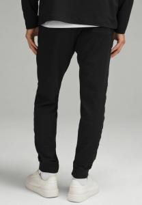 Спортивные брюки SOFT JOGGER REGULAR lululemon, черный