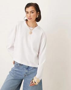 Укороченная футболка свободного кроя с длинными рукавами ASOS DESIGN белого цвета