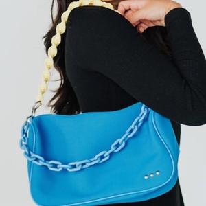 Сумка через плечо с тремя ремешками, ярко-синего цвета Pretty Simple