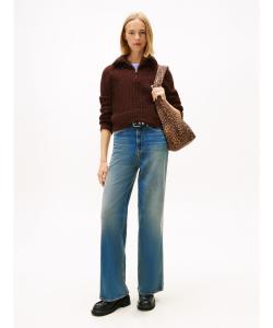 Джинсы с высокой посадкой и широкими штанинами