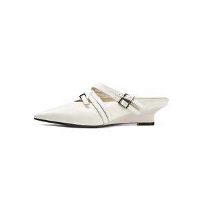 Женские сандалии с закрытым носком и резиновой подошвой, устойчивые к истиранию AQUASCUTUM, Ecru