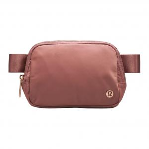 Lululemon Нейлоновый поясной рюкзак унисекс, Five-Spice Wood/Rose Gold