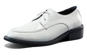 Лоферы женские Nini West, белый