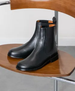 Ботинки с косым носком, низким каблуком и боковой вставкой Angel Alarcon, цвет Bl