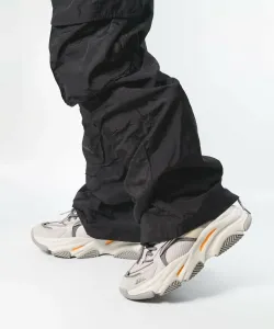 Разноцветные кроссовки