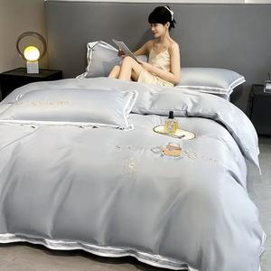 FUANNA Комплект постельного белья 1.5 м, 4 предмета: пододеяльник 180x220 см, простыня, 2 наволочки, состав: лянгановский айс-шелк RSJ, цвет: сяннай - горный серый