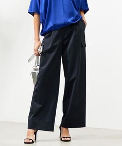 Защита от УФ-излучения, быстросохнущие, моющиеся: широкие прямые брюки-карго из атласа Sheltering Dry.