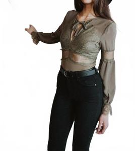 Коричневый боди с кружевными деталями и длинными рукавами Strut & Bolt