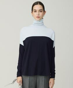 Широкий пуловер с высоким воротником из вискозы