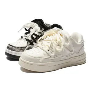 Винтажные толстые туфли. Износостойкие, легкие, дышащие и нескользящие. Низкие кроссовки для скейтбординга унисекс T628, Ecru