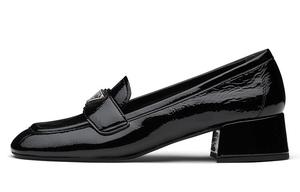 Женские туфли Prada, черный