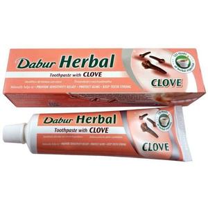 Зубная паста на травах с гвоздикой, 100 мл Dabur