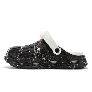 Клоги унисекс OUBT, черный