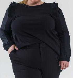 Топ Renita Plus в черном цвете Joh