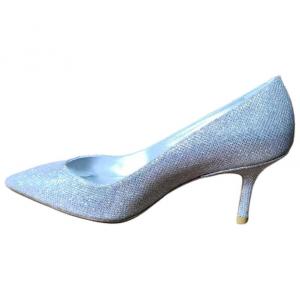 Stuart Weitzman Туфли SW Eva Slim Heel на высоком каблуке 7.5 см, женские, silver