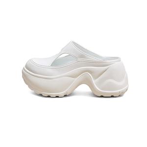 Закрытые тапочки для женщин A poinsettia princess, бежевый