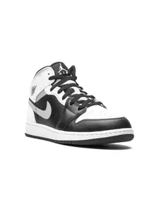 Кроссовки Air Jordan 1 Mid Jordan Kids, белый