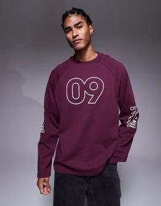 Футболка свободного кроя с длинными рукавами реглан и бархатистым спортивным принтом бордового цвета Asos Design