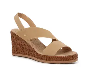 Сандалии Bandelle Wedge Sandal Adrienne Vittadini, цвет tan
