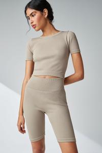 Велосипедные шорты в рубчик с завышенной талией Next, серый