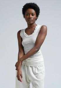 Топ Seamless Basic, молочный