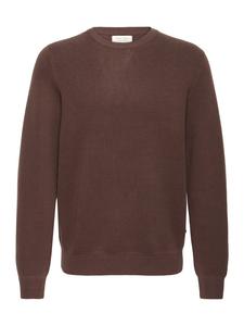 Стильный вязаный свитер с длинными рукавами для прохладных дней в коричневом цвете. CASUAL FRIDAY